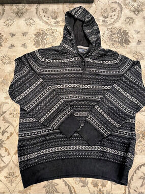 IZOD Fair Isle Hooded Sweater Black & Gray Large